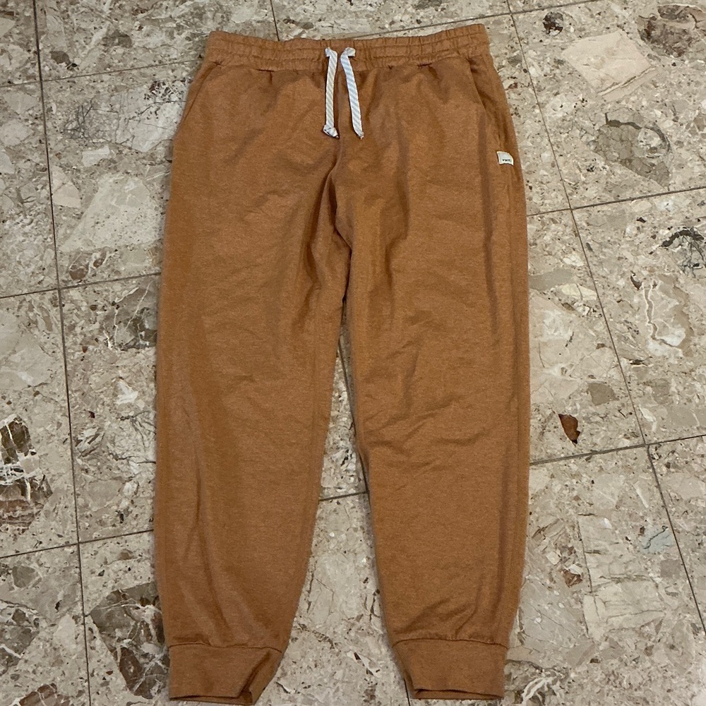 Vuori dreamknit womens Marigold color jogger pants size small, USED good cond.